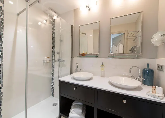 Grand Voile - Christopher Coutanceau La Rochelle