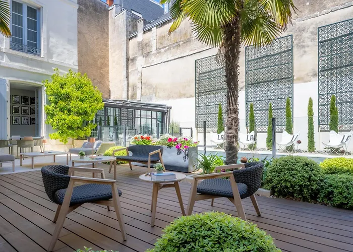 Grand Voile - Christopher Coutanceau La Rochelle