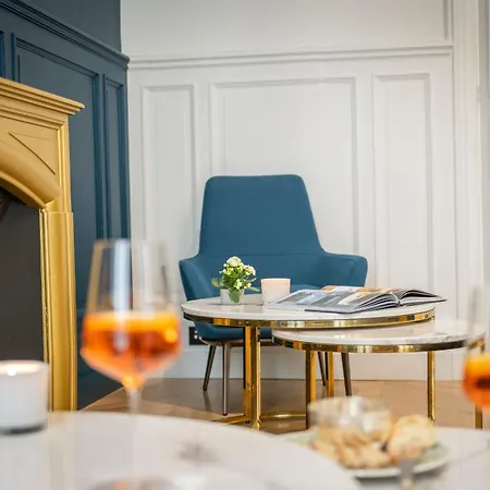 Grand Voile - Christopher Coutanceau Hotel *