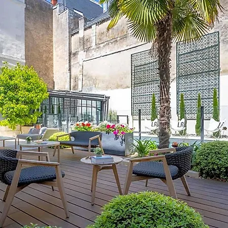 Hotel Grand Voile - Christopher Coutanceau *