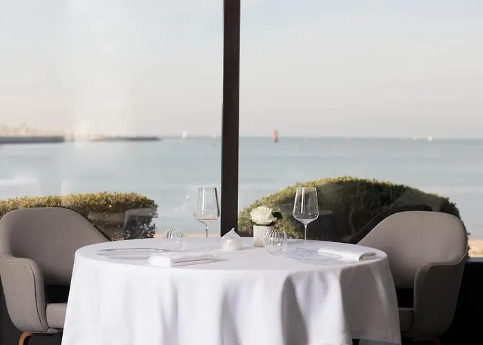 Grand Voile - Christopher Coutanceau Hotel *