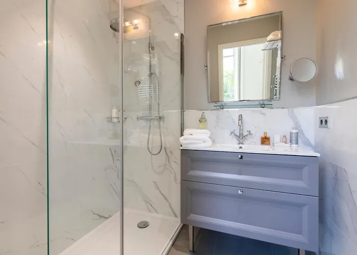 Hotel Grand Voile - Christopher Coutanceau