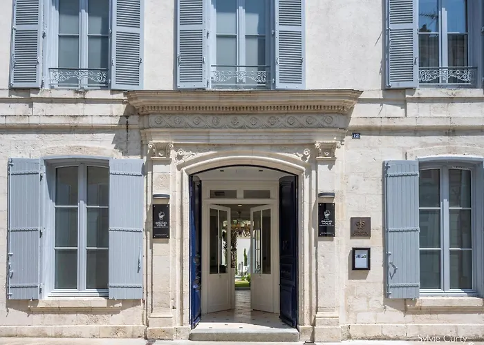 Hotel Grand Voile - Christopher Coutanceau *