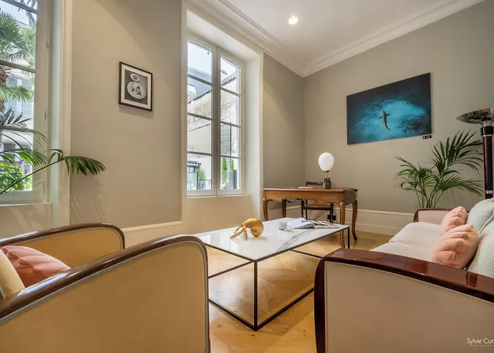 Grand Voile - Christopher Coutanceau *