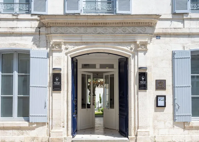 Grand Voile - Christopher Coutanceau Hotel *