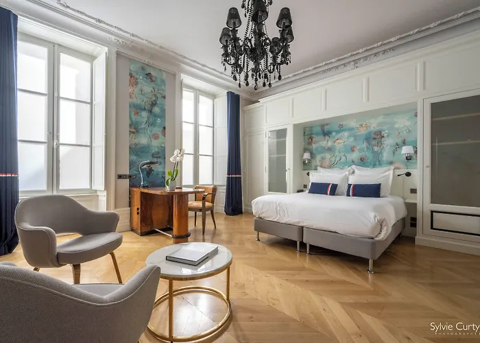 Grand Voile - Christopher Coutanceau Hotel *